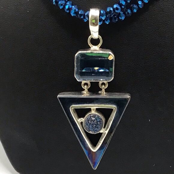 925 Sterling Silver Blue Stone Pendant Necklace Beaded Chain Geometric Triangle - Picture 3 of 8